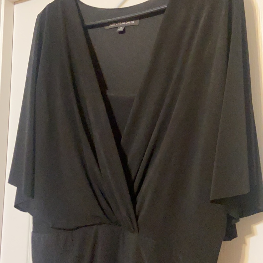 Beautiful black midi dress 🖤🖤 size 16